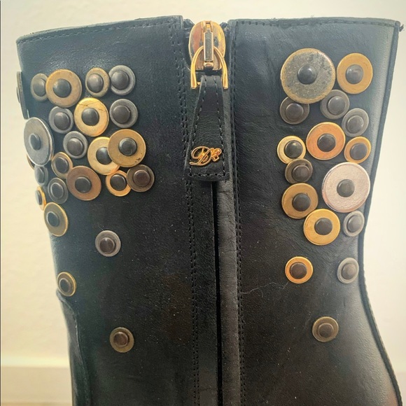 BRAND NEW DSQUARED2 Black Studded Ankle Boots - Picture 4 of 9